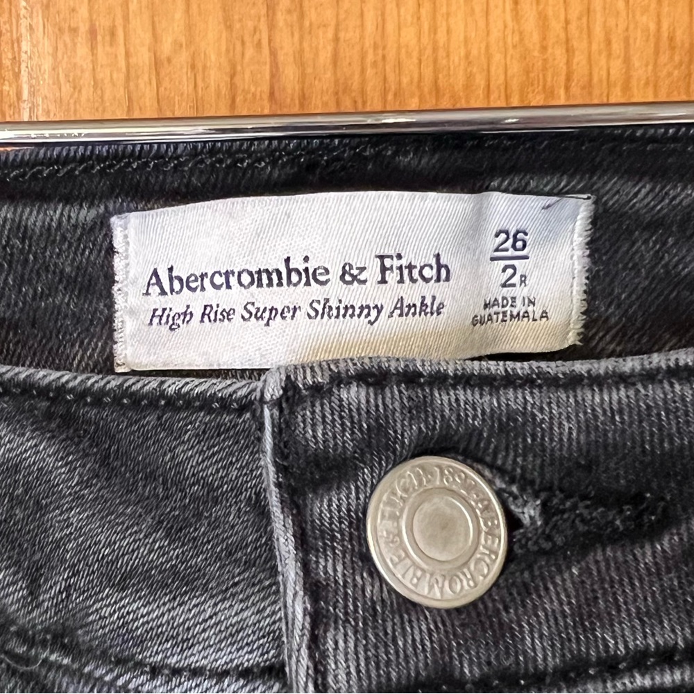 LOT BUNDLE 3 Pair size 26 jeans Abercrombie Hollister high-rise distressed - Picture 4 of 11